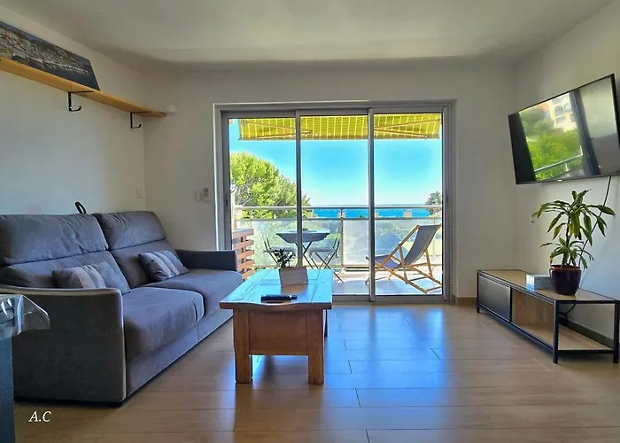 Les Embruns - Super Vue Mer, Refait A Neuf Avec Parking Privee A La Ciotat - By Auraconciergerie