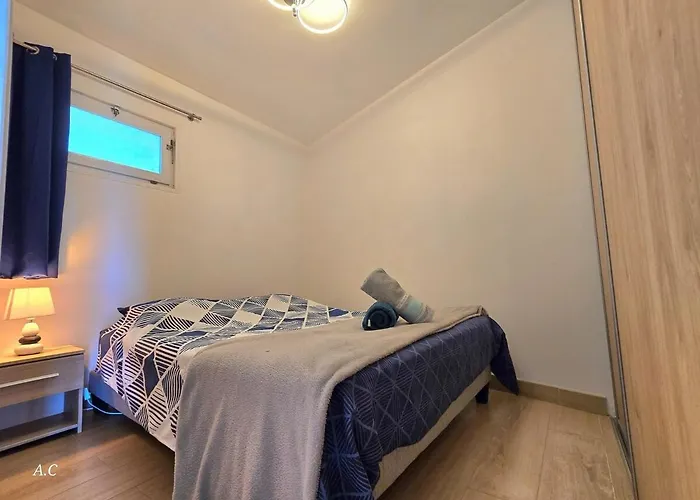 Les Embruns - Super Vue Mer, Refait A Neuf Avec Parking Privee A La Ciotat - By Auraconciergerie